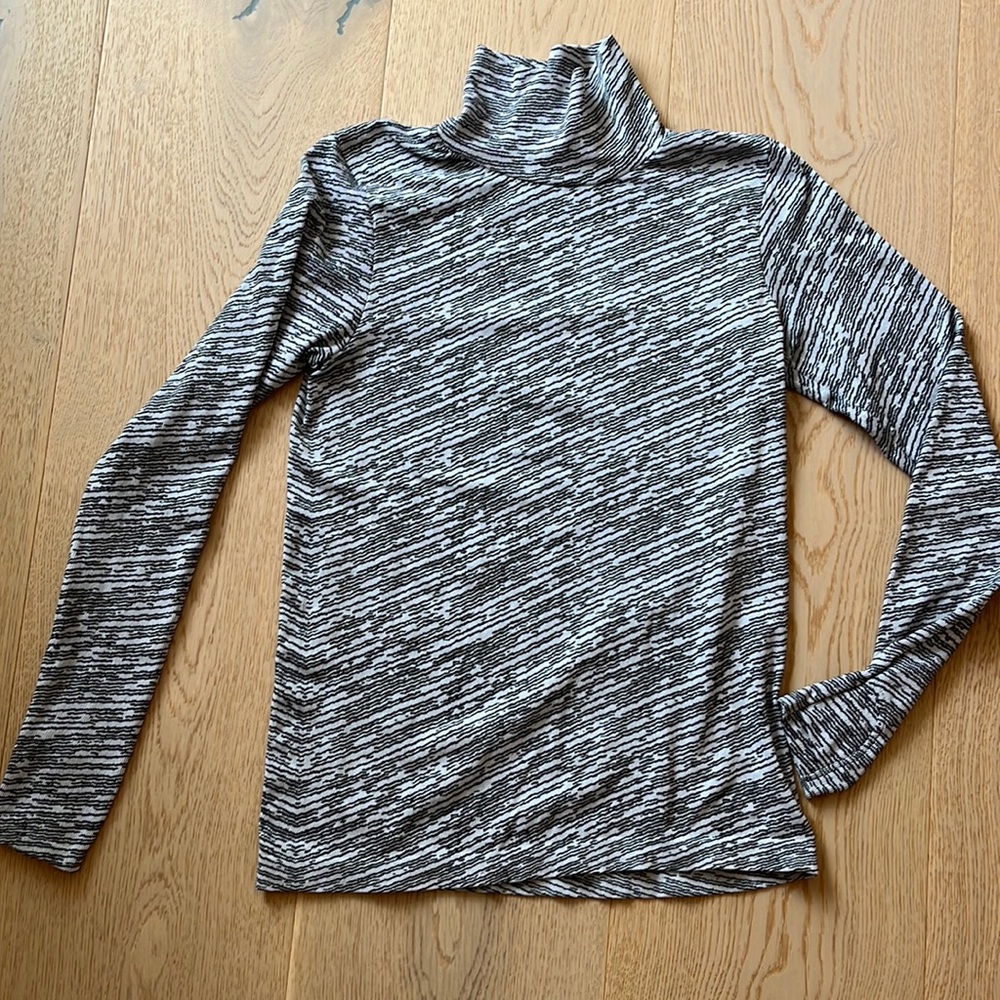 Athleta Flurry Turtleneck